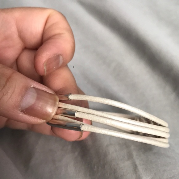 Genuine leather multi strand bracelet - Picture 5 of 5